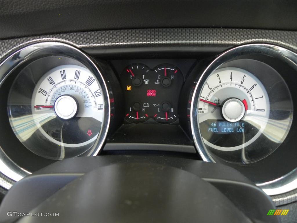 2010 Ford Mustang GT Premium Convertible Gauges Photo #49028586