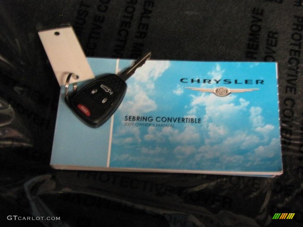 2009 Chrysler Sebring LX Convertible Books/Manuals Photo #49028605