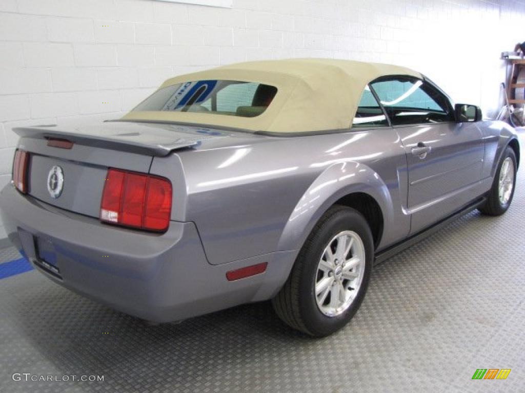 2007 Mustang V6 Premium Convertible - Tungsten Grey Metallic / Medium Parchment photo #4