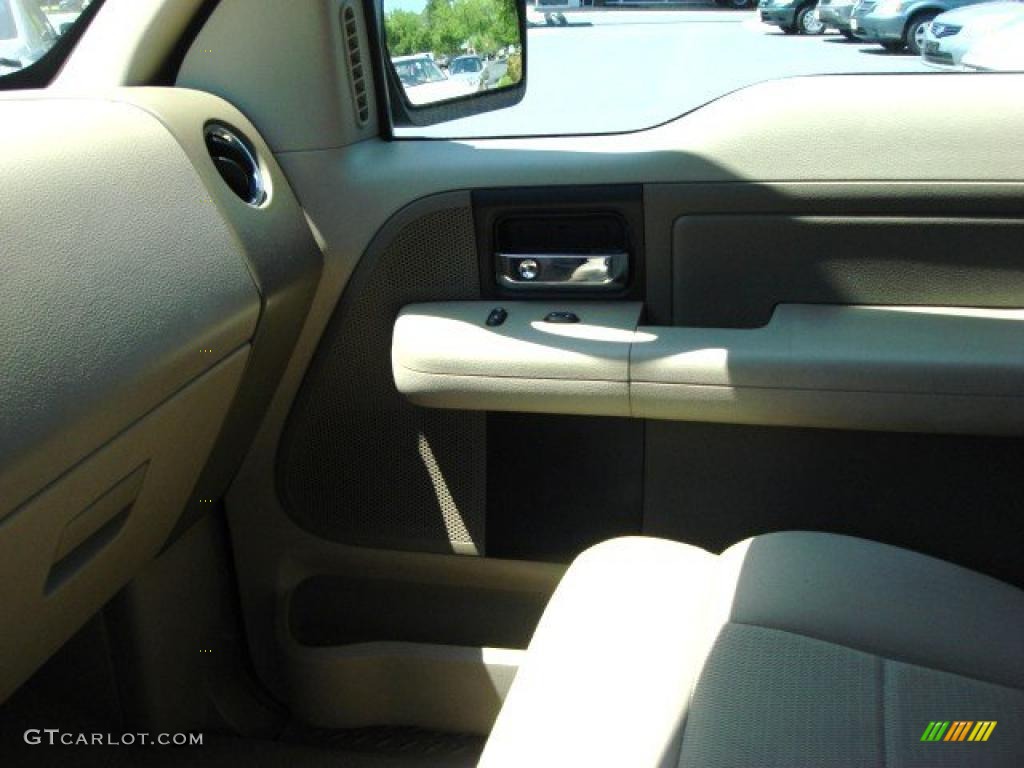 2006 F150 XLT SuperCab - Black / Tan photo #16