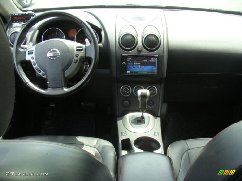 2008 Rogue SL AWD - Silver Ice Metallic / Black/Red photo #9