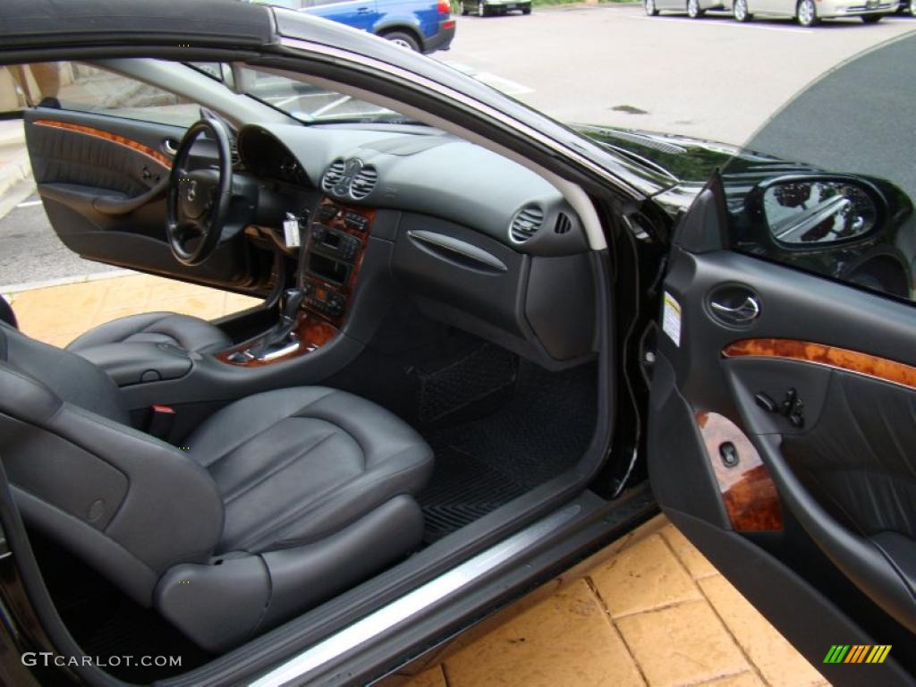 Charcoal Interior 2004 Mercedes-Benz CLK 320 Cabriolet Photo #49029980