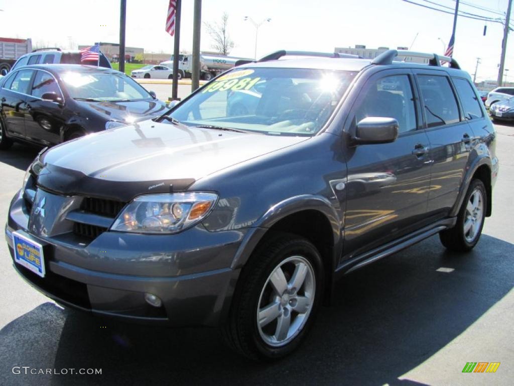 2006 Outlander Limited 4WD - Graphite Gray Pearl / Charcoal photo #1