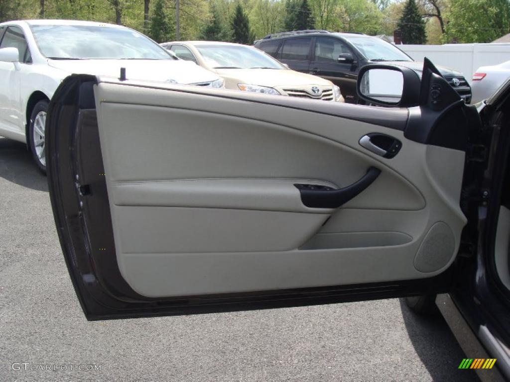 2007 Saab 9-3 2.0T Convertible Parchment Door Panel Photo #49032705