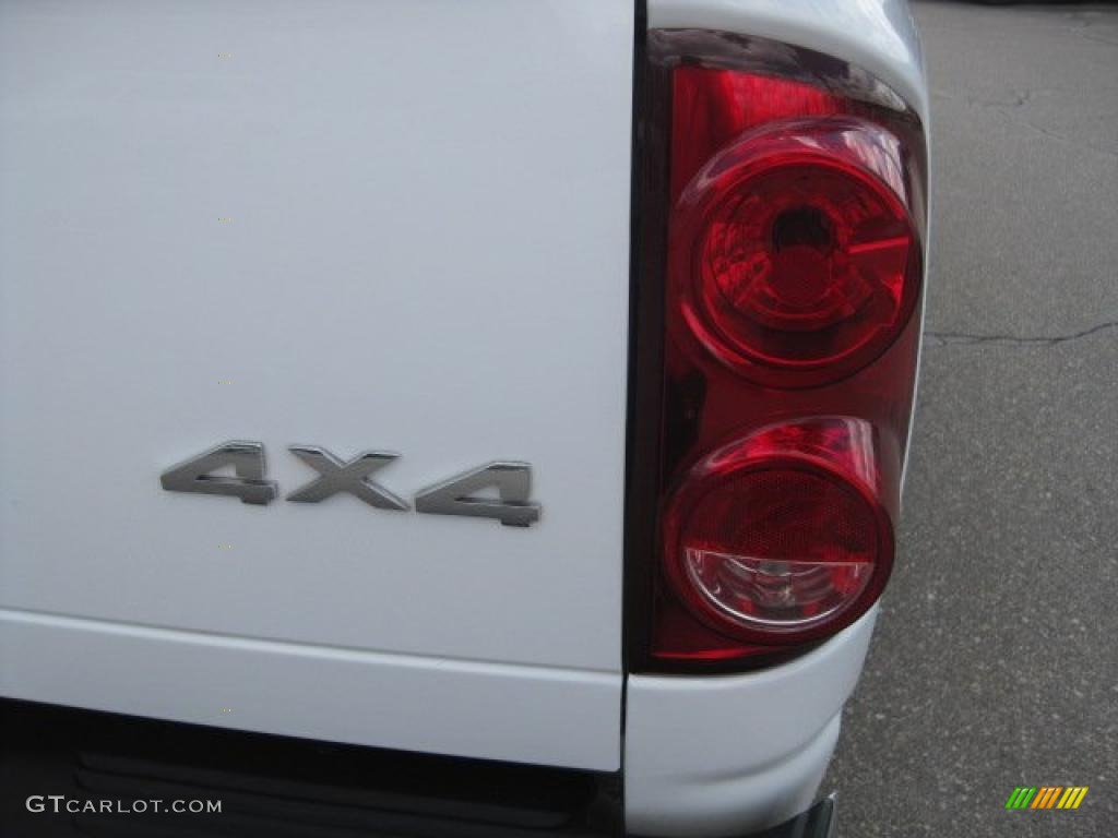 2007 Ram 1500 Big Horn Edition Quad Cab 4x4 - Bright White / Medium Slate Gray photo #19