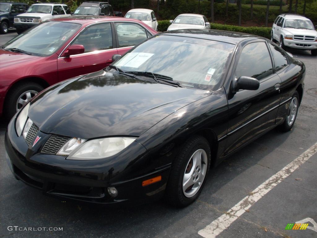 2004 Sunfire Coupe - Black / Graphite photo #1