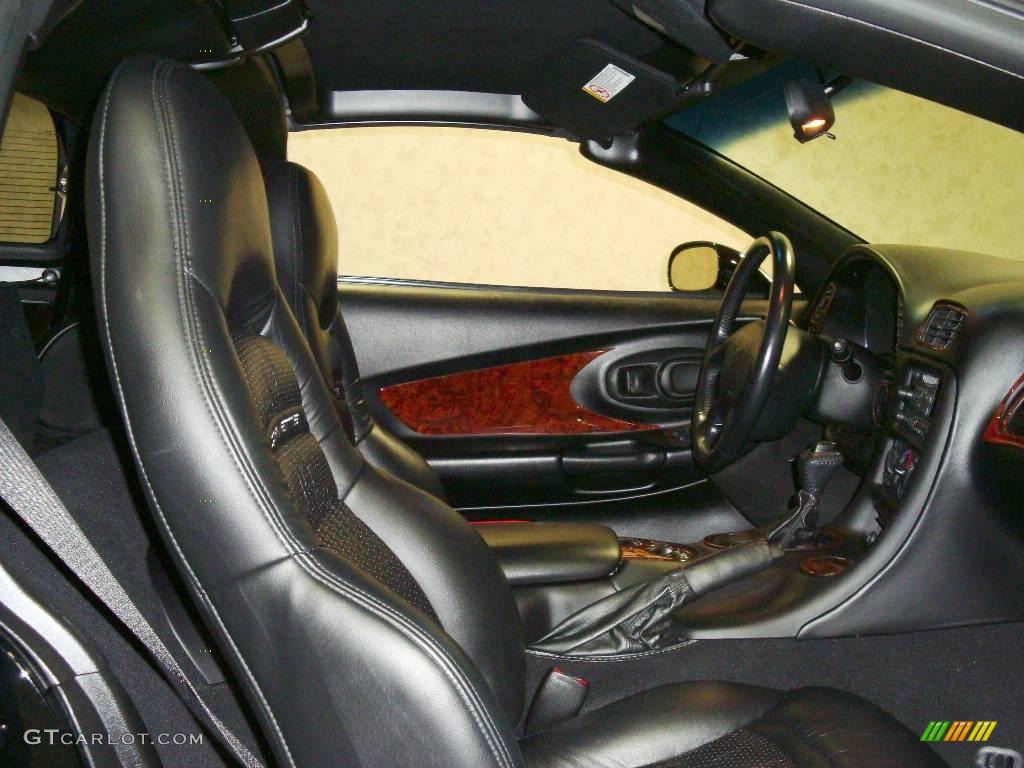 2000 Corvette Coupe - Black / Black photo #20