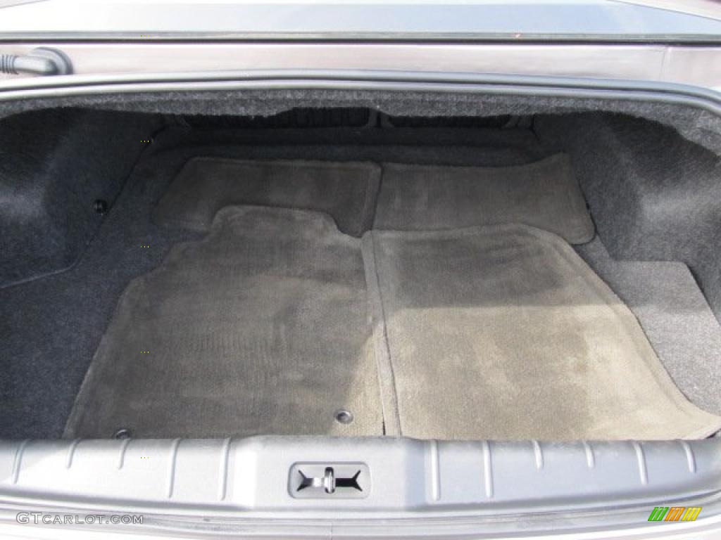 2011 Chevrolet Malibu LT Trunk Photo #49039878