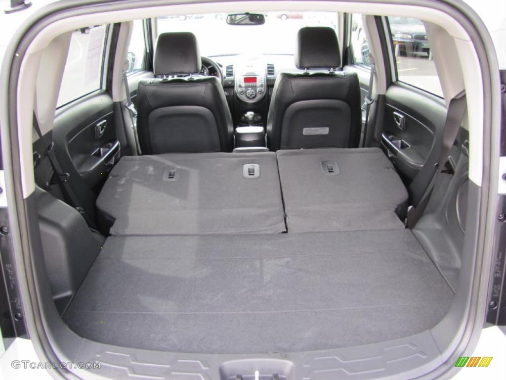 2010 Kia Soul Ghost Special Edition Trunk Photos