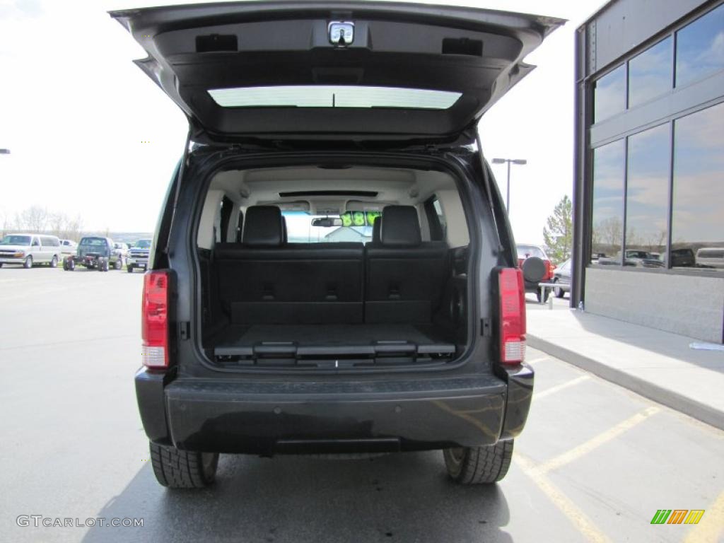 2008 Nitro R/T 4x4 - Brilliant Black Crystal Pearl / Dark Slate Gray photo #26