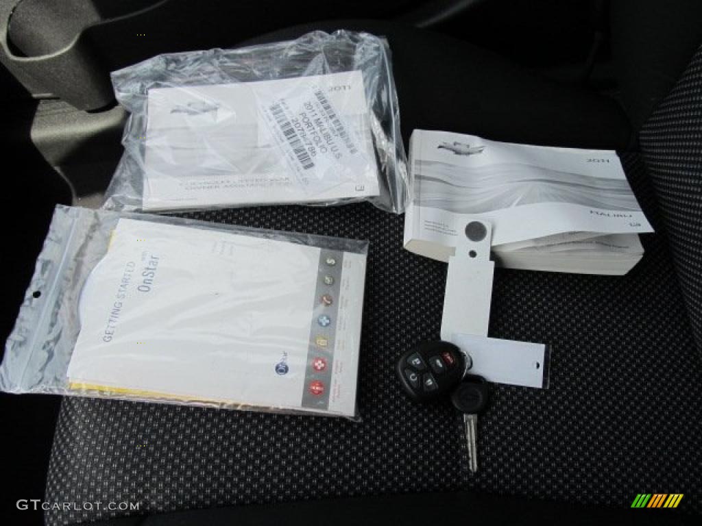 2011 Chevrolet Malibu LT Books/Manuals Photo #49041202