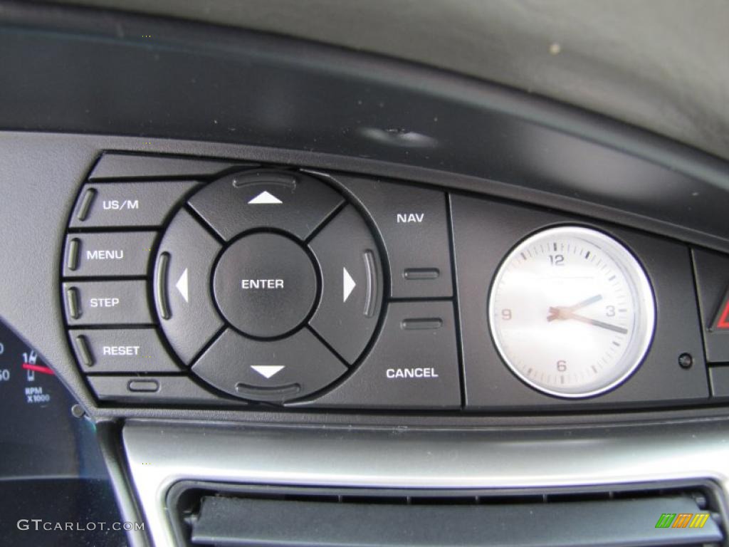 2007 Chrysler Pacifica Limited AWD Controls Photo #49041702