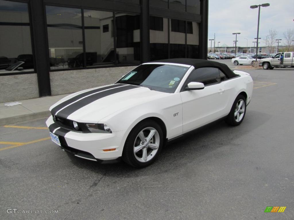 Performance White 2010 Ford Mustang GT Premium Convertible Exterior Photo #49041864