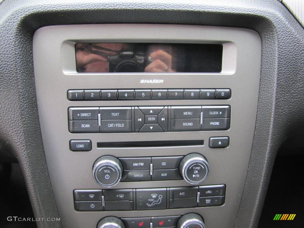 2010 Ford Mustang GT Premium Convertible Controls Photo #49041996