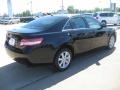 Black - Camry LE Photo No. 7