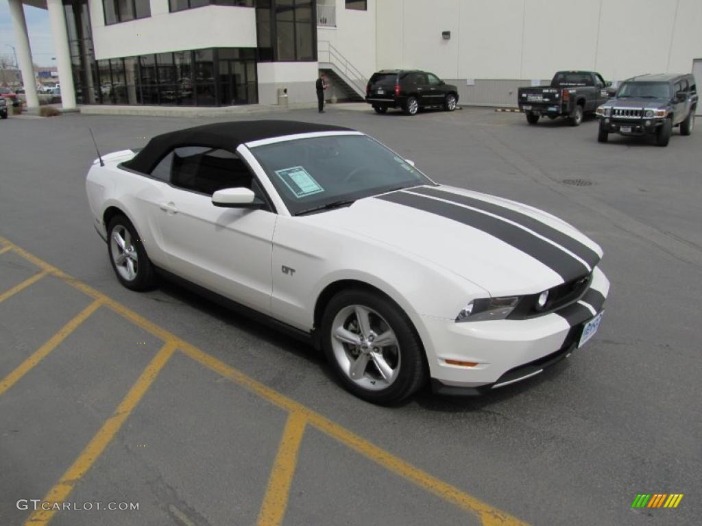 Performance White 2010 Ford Mustang GT Premium Convertible Exterior Photo #49042146