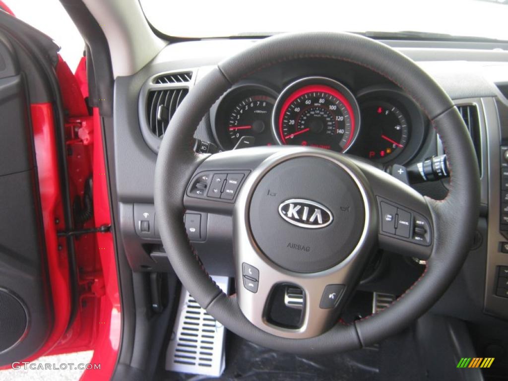 2011 Kia Forte Koup SX Black Sport Steering Wheel Photo #49044471