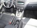 Black - Jetta SE Sedan Photo No. 6