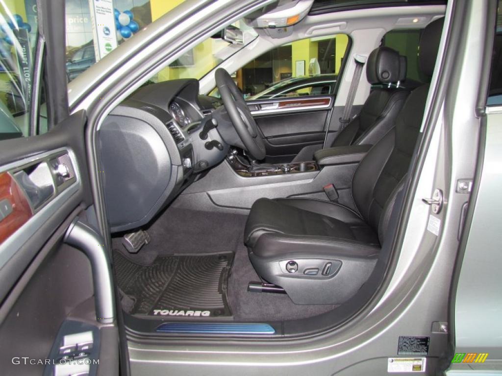 Black Anthracite Interior 2011 Volkswagen Touareg V6 TSI 4XMotion Hybrid Photo #49046313