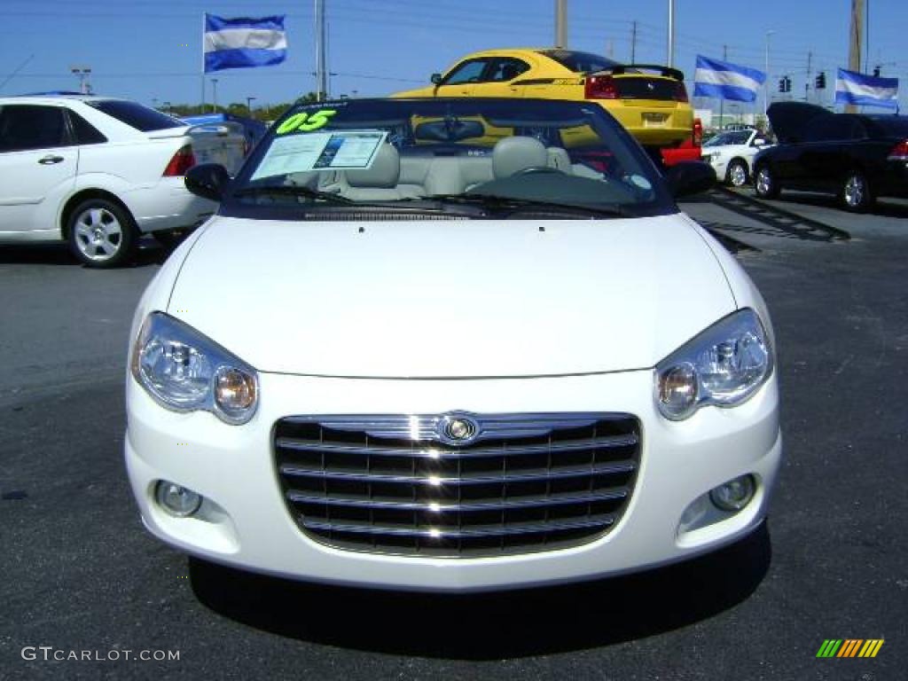 2005 Sebring Limited Convertible - Stone White / Light Taupe photo #2