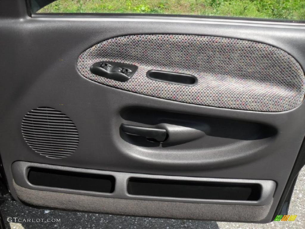 1999 Dodge Ram 1500 SLT Extended Cab Agate Black Door Panel Photo #49049910
