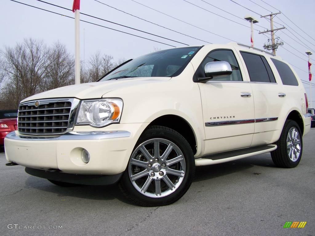 2008 Aspen Limited 4WD - Cool Vanilla / Light Graystone photo #1