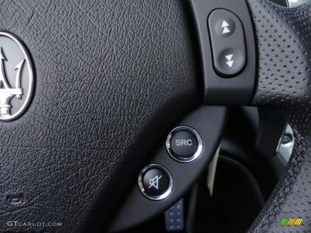 2011 Maserati GranTurismo S Automatic Controls Photo #49052966
