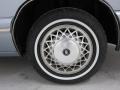 1995 Buick Park Avenue Standard Park Avenue Model Wheel and Tire Photo