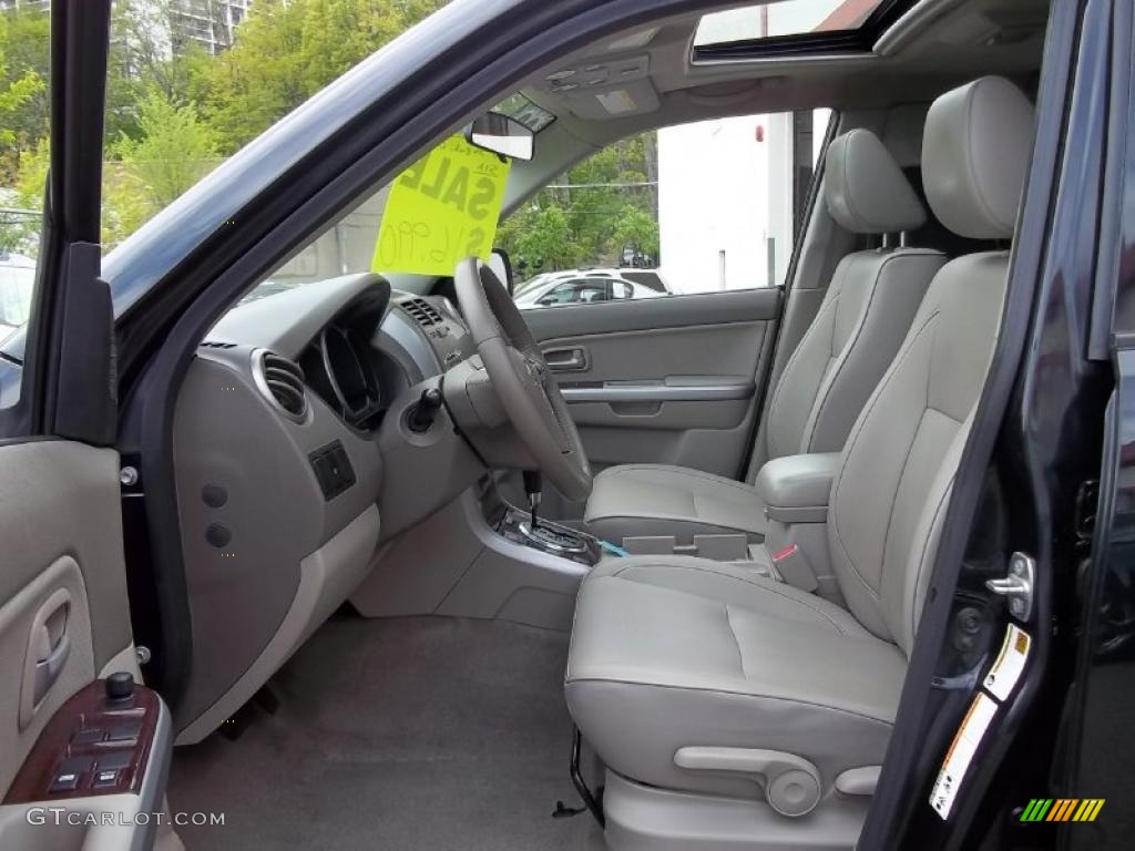 Beige Interior 2008 Suzuki Grand Vitara Luxury 4x4 Photo #49055766