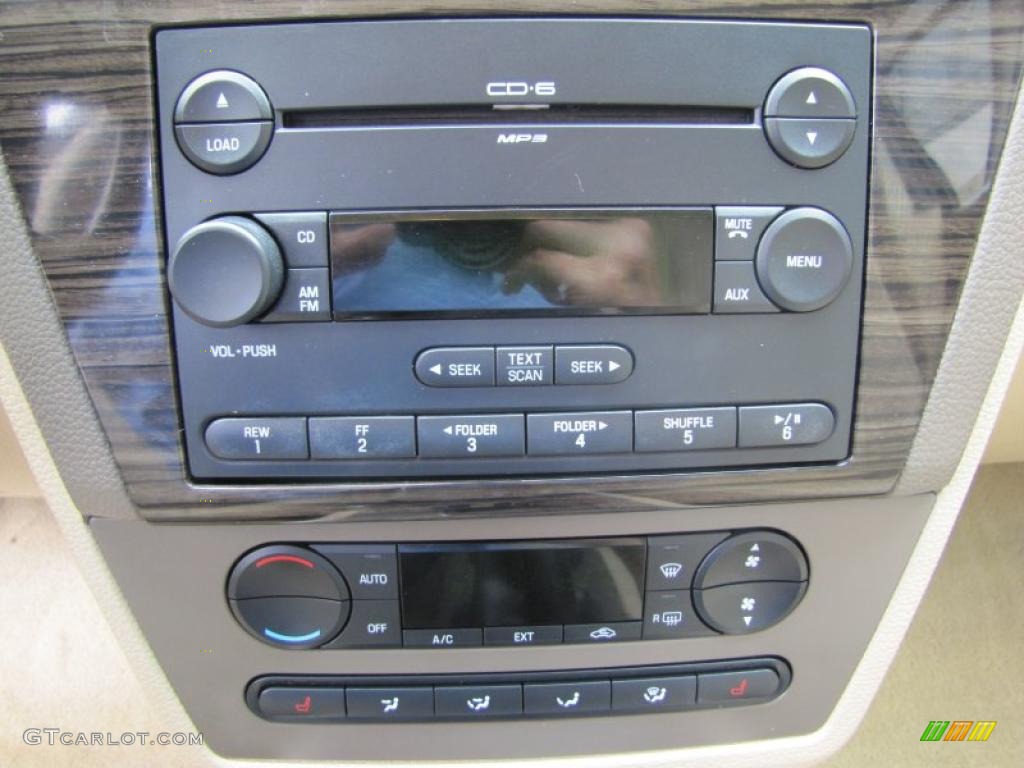 2006 Ford Fusion SEL Controls Photo #49057466