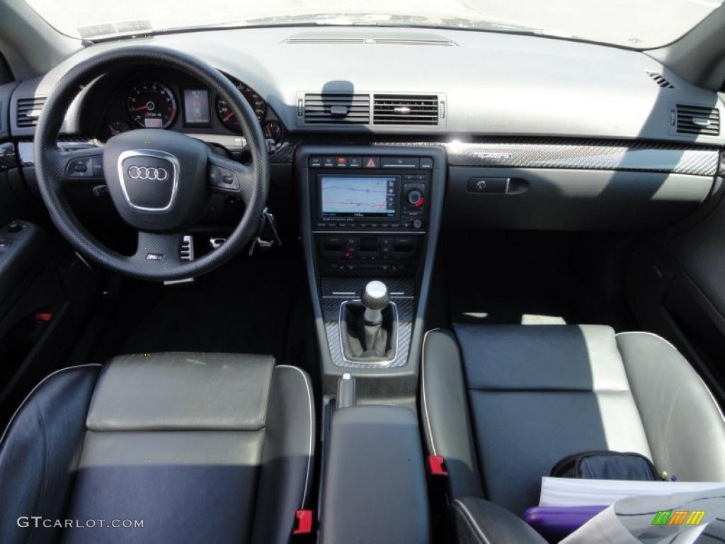 2007 Audi RS4 4.2 quattro Sedan Black Dashboard Photo #49059452