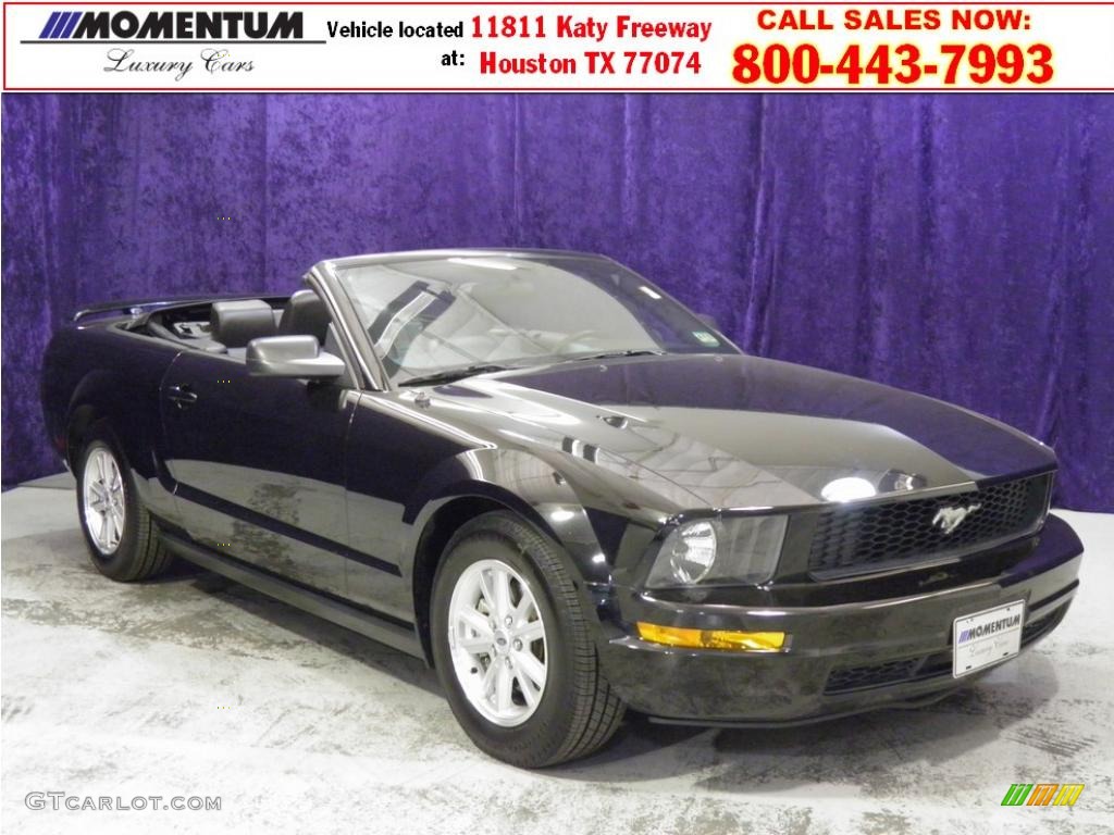 2005 Mustang V6 Premium Convertible - Black / Dark Charcoal photo #1