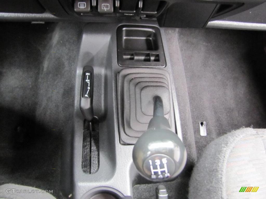 2004 Wrangler Sport 4x4 - Sienna Pearl / Dark Slate Gray photo #11