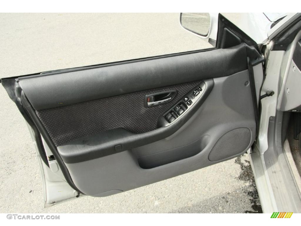 2004 Subaru Legacy L Sedan Gray Moquette Door Panel Photo #49061777