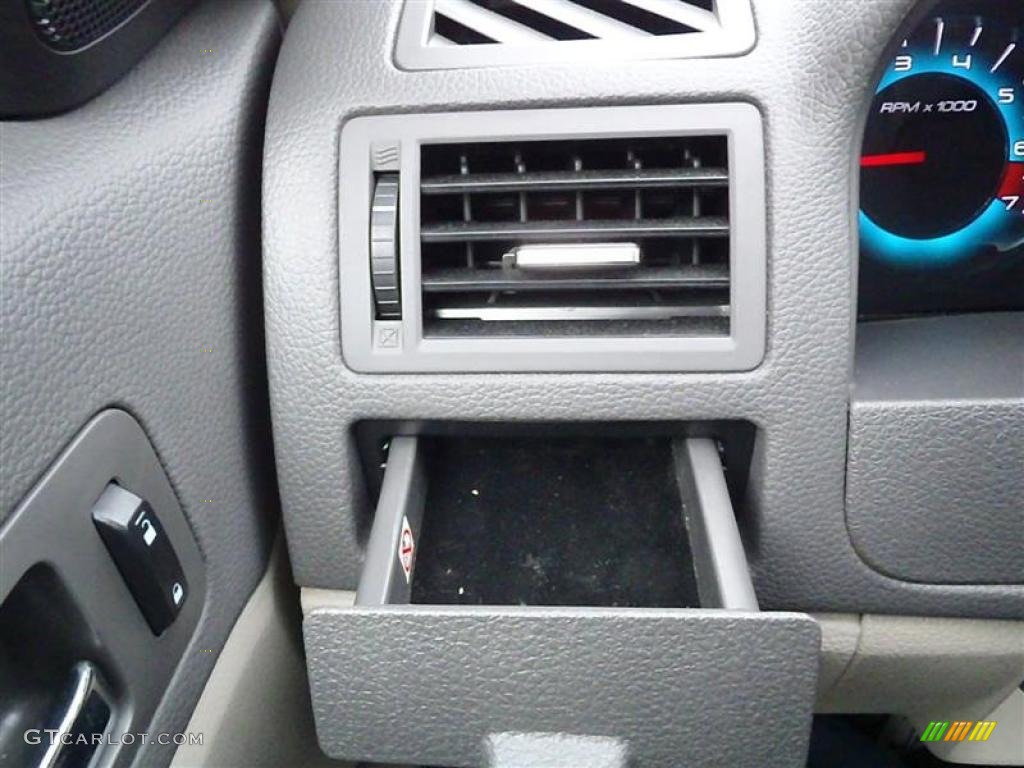 2010 Fusion SE - Smokestone Metallic / Medium Light Stone photo #44