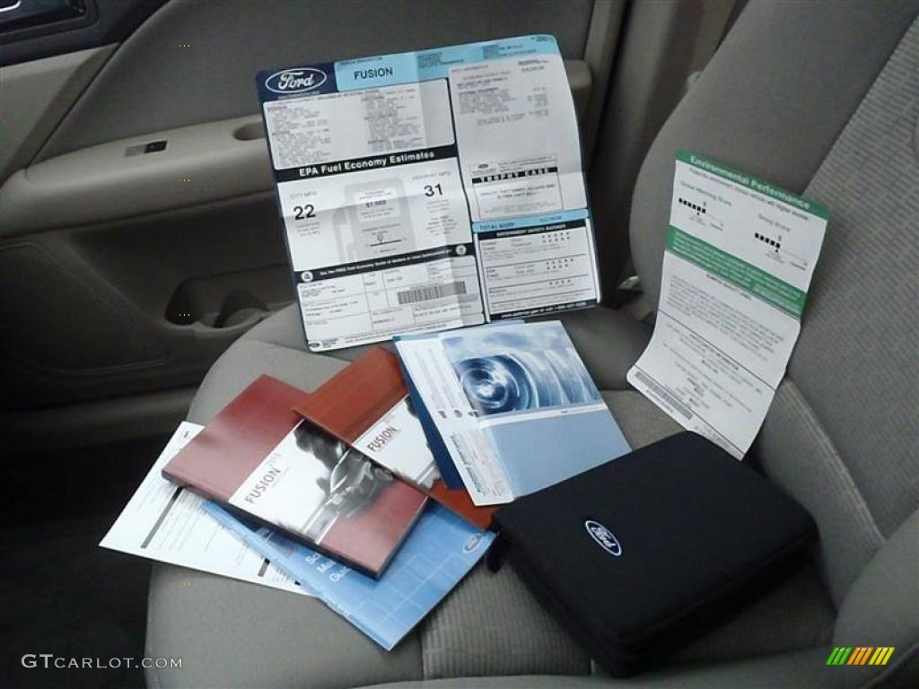 2010 Fusion SE - Smokestone Metallic / Medium Light Stone photo #47