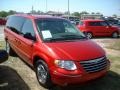 2006 Inferno Red Pearl Chrysler Town & Country Limited  photo #3