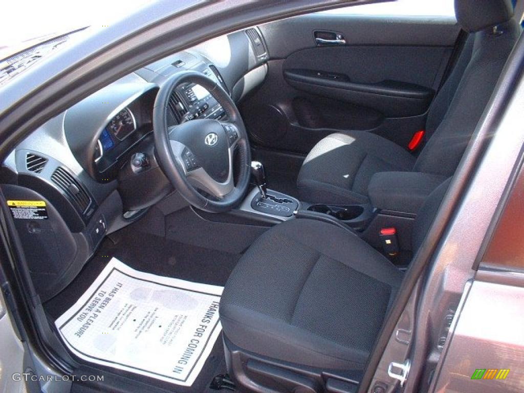 Black Interior 2009 Hyundai Elantra Touring Photo #49063115