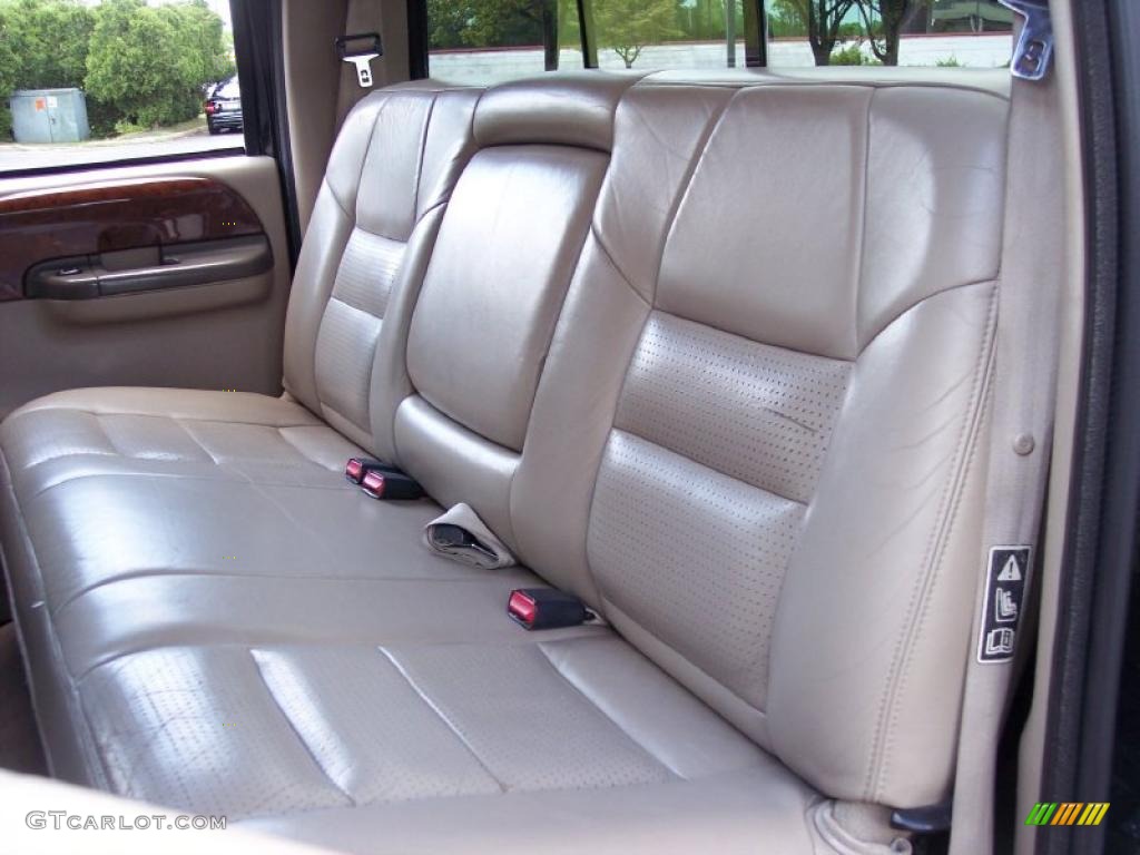 Medium Parchment Interior 2002 Ford F350 Super Duty Lariat Crew Cab 4x4 Photo #49063364