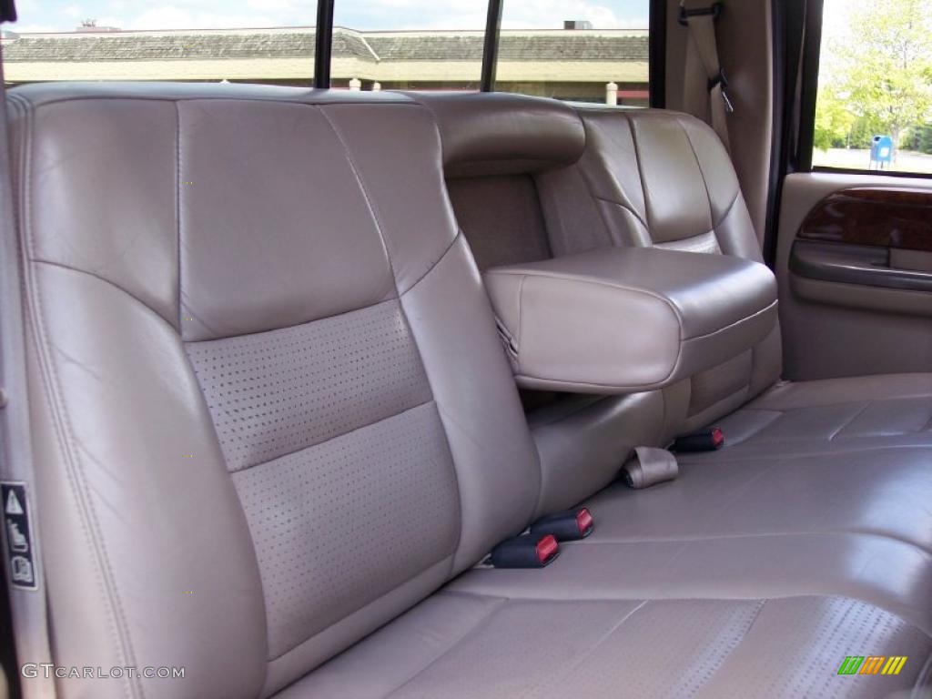 Medium Parchment Interior 2002 Ford F350 Super Duty Lariat Crew Cab 4x4 Photo #49063507