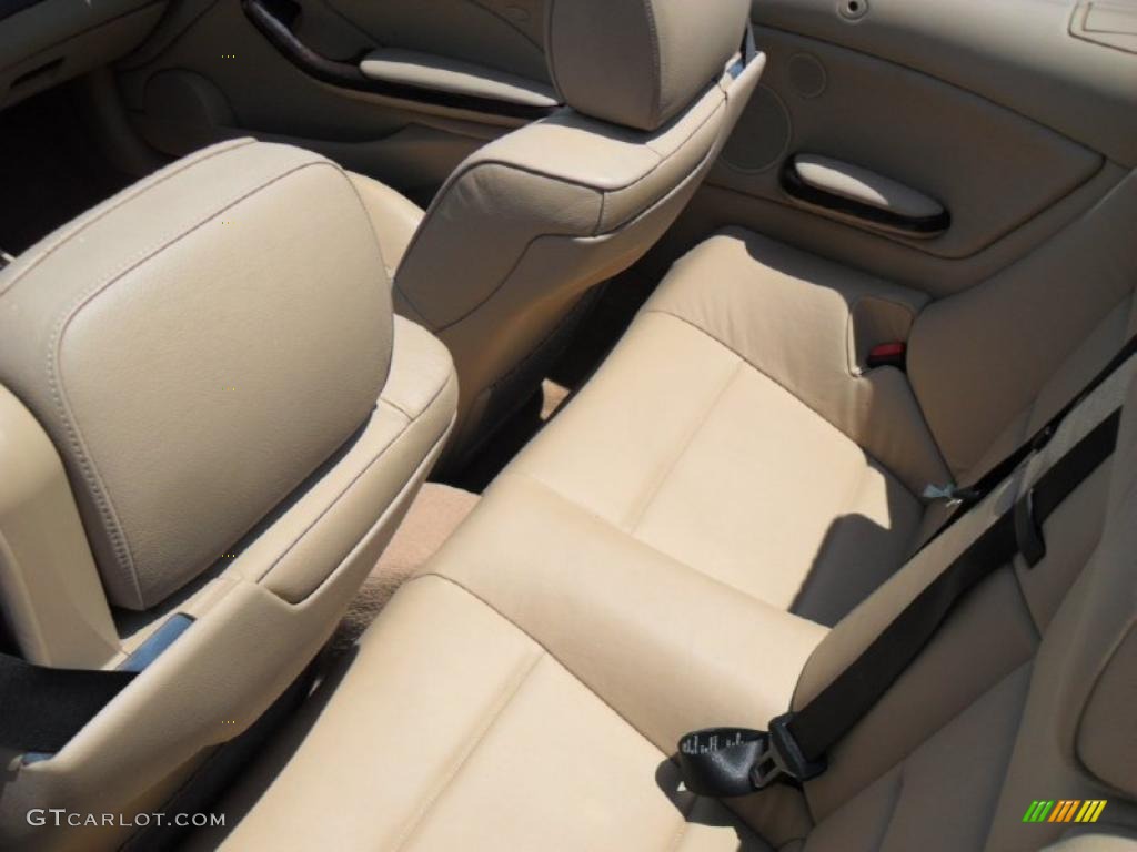 2004 3 Series 330i Convertible - Jet Black / Sand photo #16