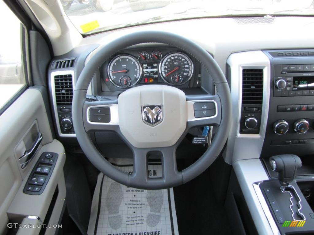 2011 Ram 1500 SLT Outdoorsman Quad Cab 4x4 - Bright Silver Metallic / Dark Slate Gray/Medium Graystone photo #13