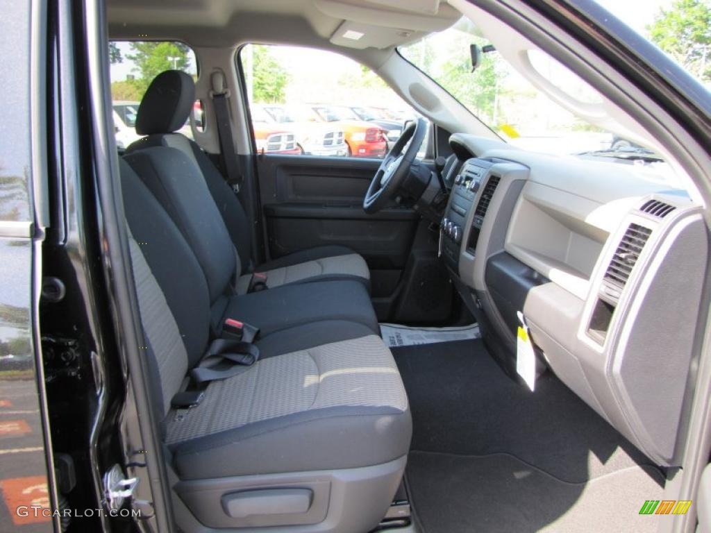 2011 Ram 1500 ST Quad Cab - Brilliant Black Crystal Pearl / Dark Slate Gray/Medium Graystone photo #8