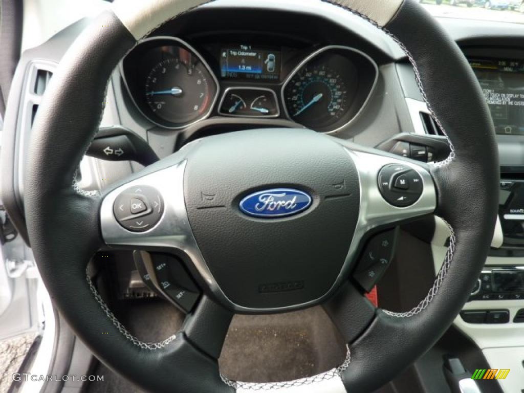 2012 Ford Focus SEL 5-Door Arctic White Leather Steering Wheel Photo #49065158