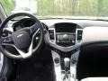 Summit White - Cruze LT Photo No. 4