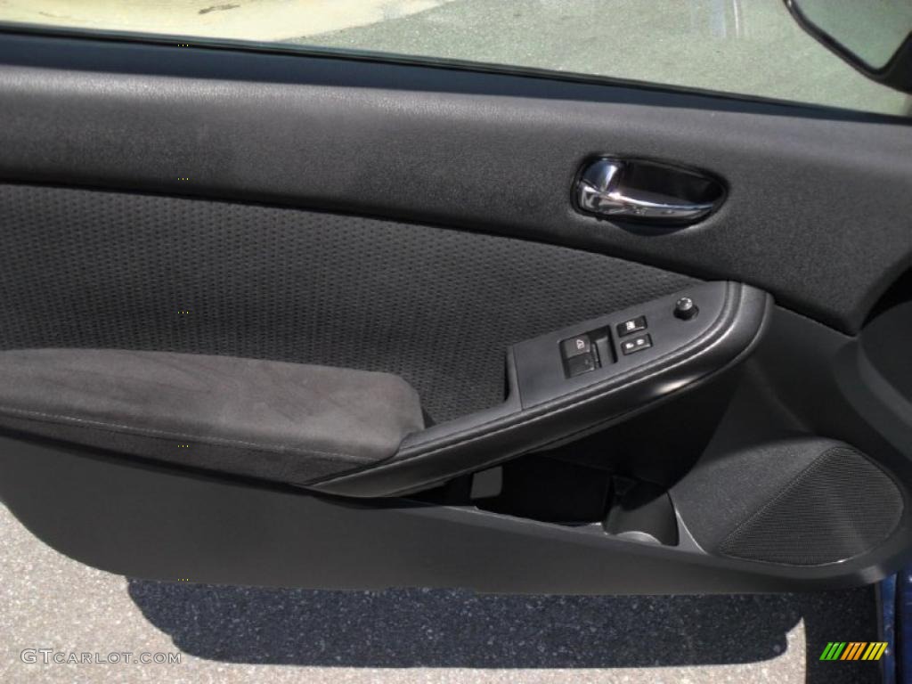 2010 Altima 2.5 S Coupe - Navy Blue / Charcoal photo #8