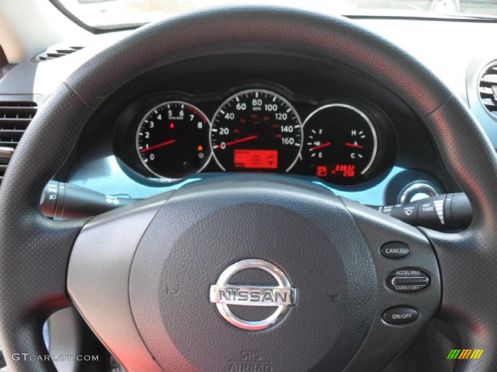 2010 Altima 2.5 S Coupe - Navy Blue / Charcoal photo #11