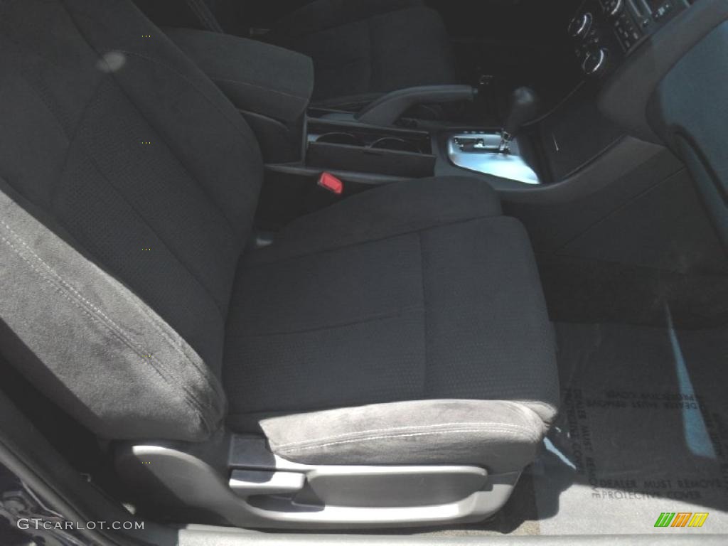 2010 Altima 2.5 S Coupe - Navy Blue / Charcoal photo #16
