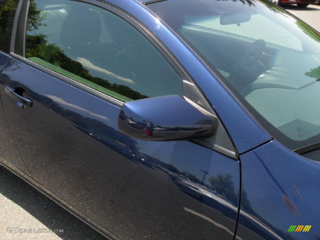 2010 Altima 2.5 S Coupe - Navy Blue / Charcoal photo #19