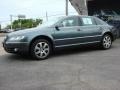 Waterworld Pearlescent - Phaeton V8 4Motion Sedan Photo No. 2
